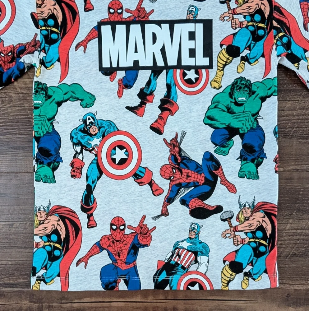 NWT H&M Marvel 2-Piece Set
